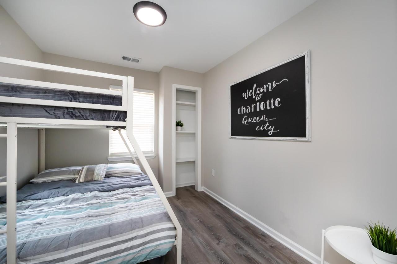 Brandnew Spacious 4 Bedroom House Minutes To Uptown Charlotte Bagian luar foto